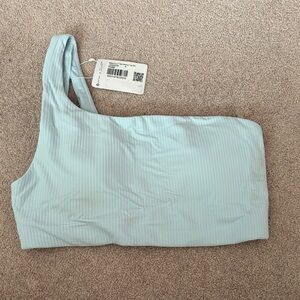 Lululemon Ribbed Nulu Asymmetrical Yoga Bra *Light Support, A/B Cup